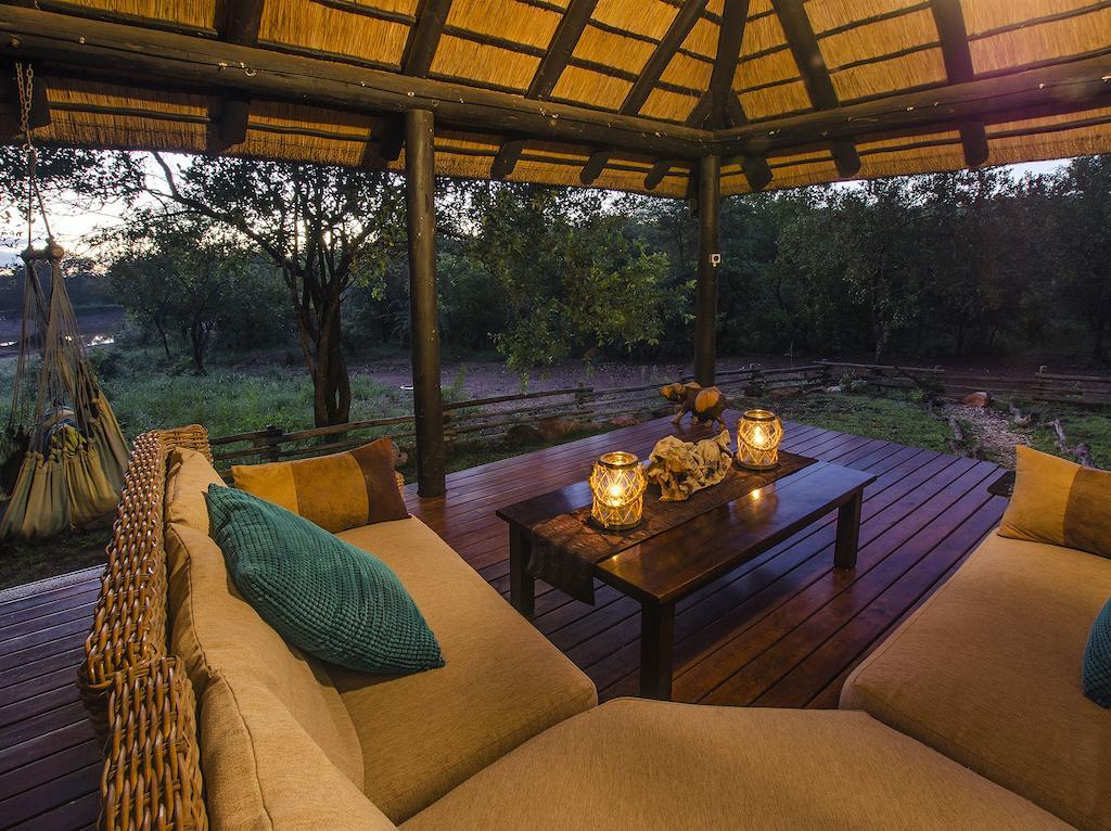 Raptor Retreat Game Lodge Hoedspruit Δωμάτιο φωτογραφία